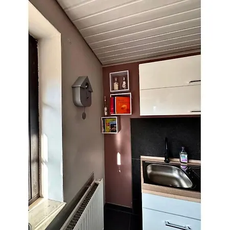 Little Heidjer House شقة
