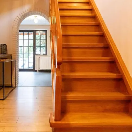 Little Heidjer House شقة